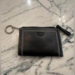 EUC Vintage Coach Card & Key Holder